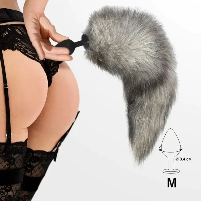 Силіконова анальна пробка Art of Sex Artctic Fox з хвостом із натурального хутра розмір М — фото 5