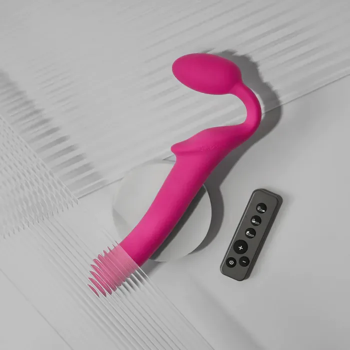 Безремінний страпон з вібрацією Strap-On-Me Vibrating Fuchsia XL — фото 2