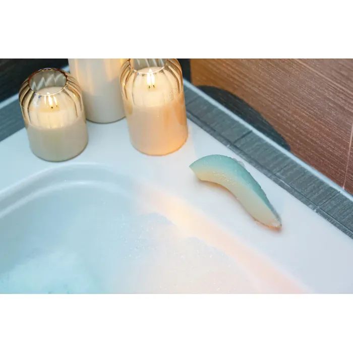 Вакуумний смартстимулятор We-Vibe Melt 2 Sage — фото 24
