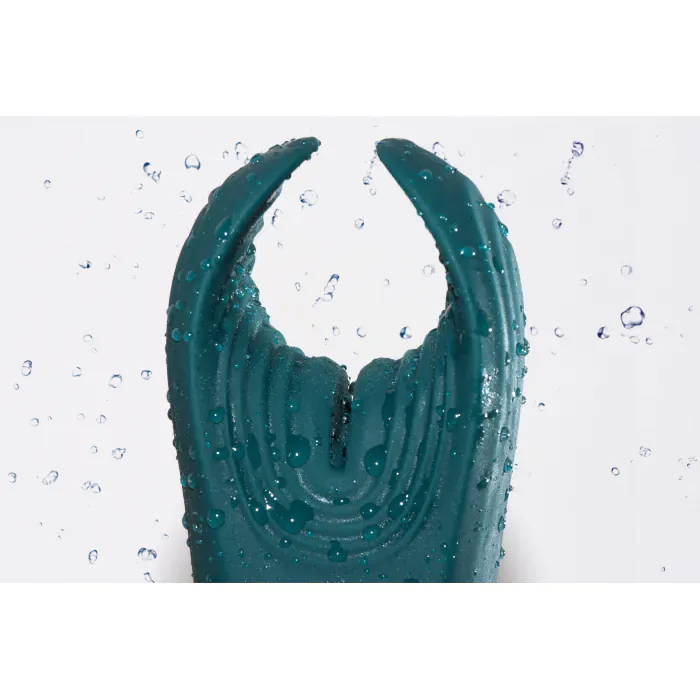Вібратор мастурбатор Fun Factory Manta Deep Sea Blue — фото 4