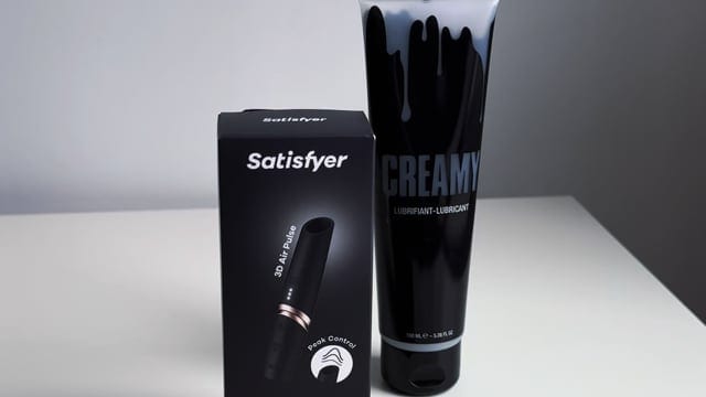 Вібратор помада Satisfyer Perfect Kiss — фото 6
